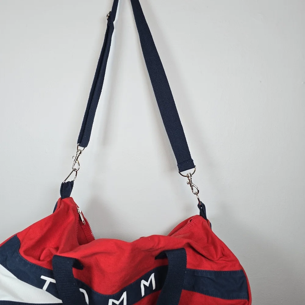 Vintage Tommy Hilfiger Red White Blue Tote Duffel Bag Large Zip Gym Activewear - Picture 12 of 14